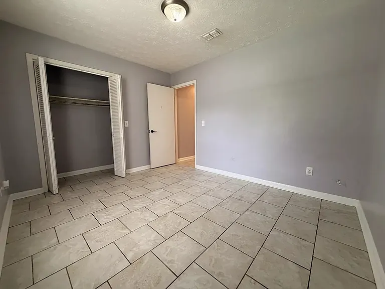 125 Cumberland Ct #A — Photo 8