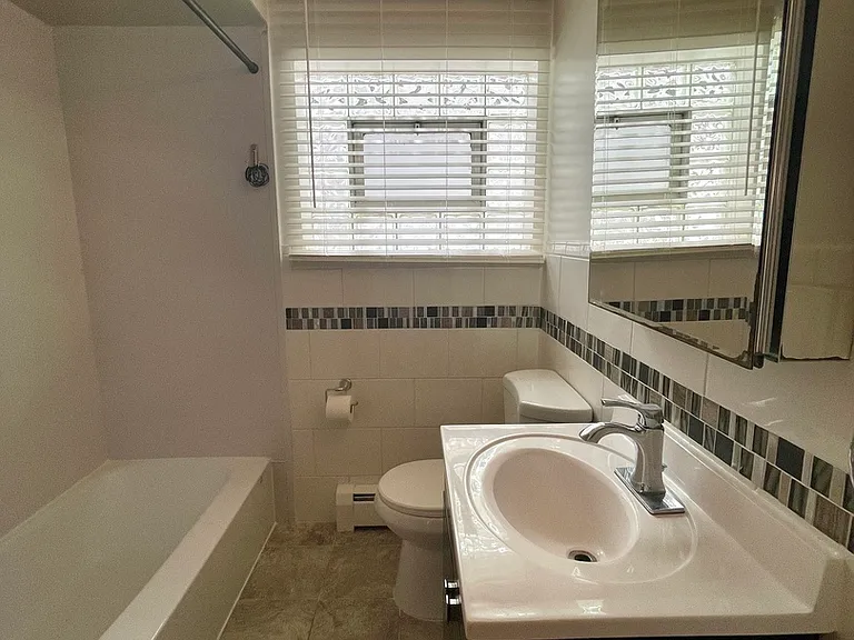 1225 Marengo Ave #2 — Photo 8