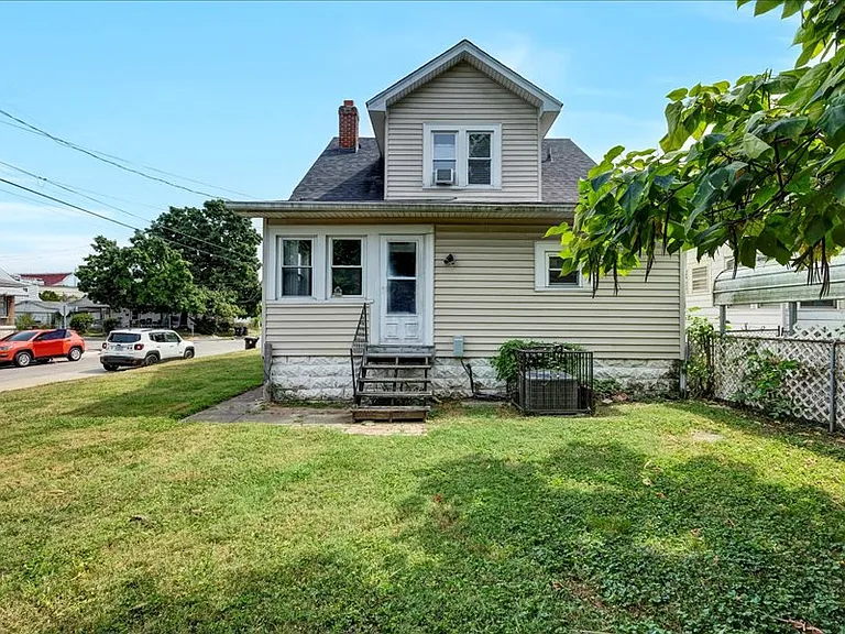 3220 Grant Ave — Photo 33