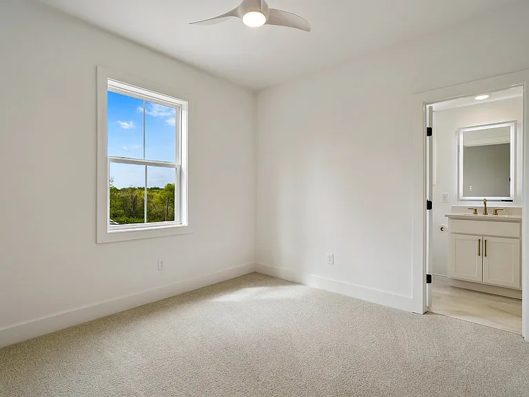 1301B Katie Ave — Photo 22