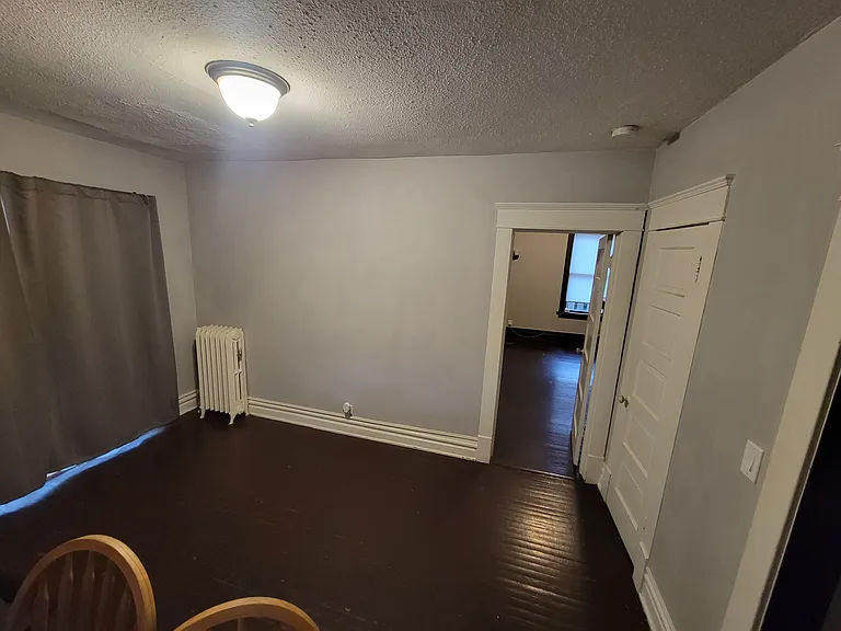 307 N Chestnut St #1 — Photo 10