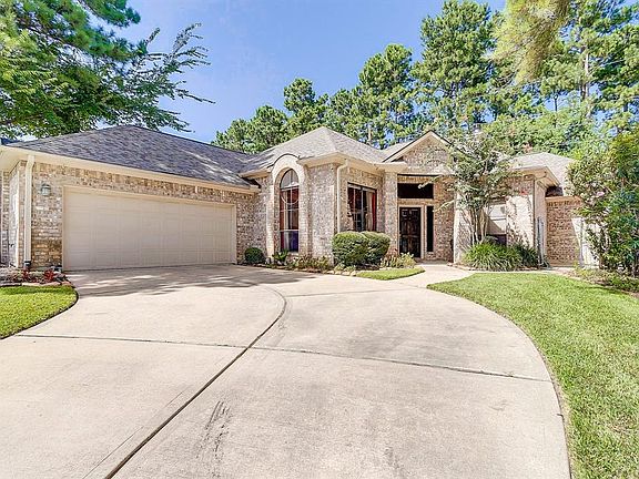 2nd image of 14706 Plantation Oak Dr