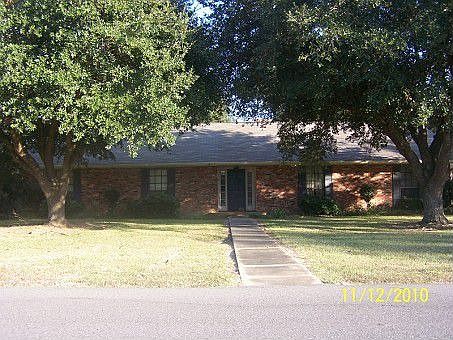 1st image of 319 Leroy Dr