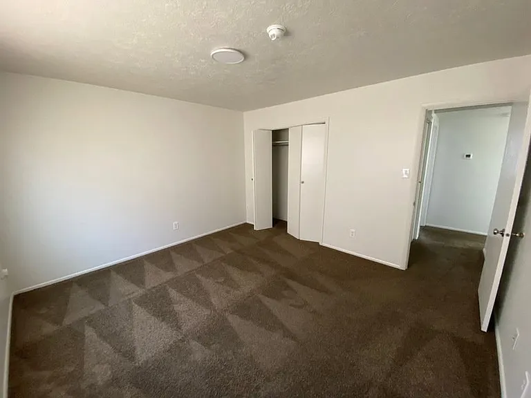 864 E 500th St N #864 — Photo 11