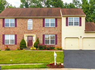 1704 Drake Ct, New Castle, DE 19720