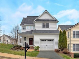 198 Brookwood Dr, Charlottesville, VA 22902