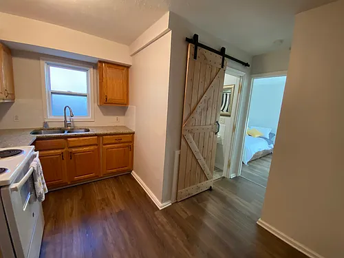2171 Main St NW #C Photo 1