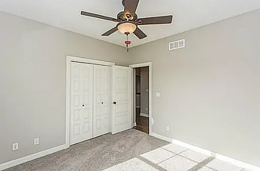 615 NE Bowman Dr — Photo 4