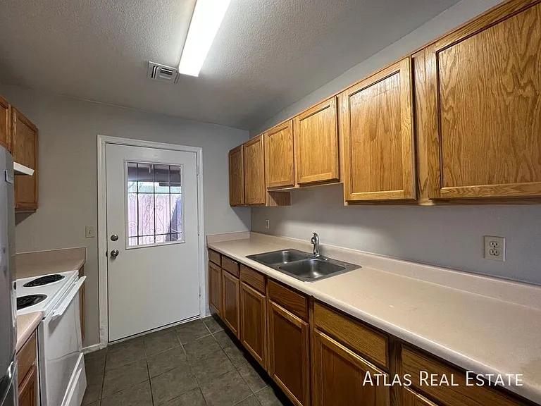 2819 N Castro Ave #1 — Photo 7