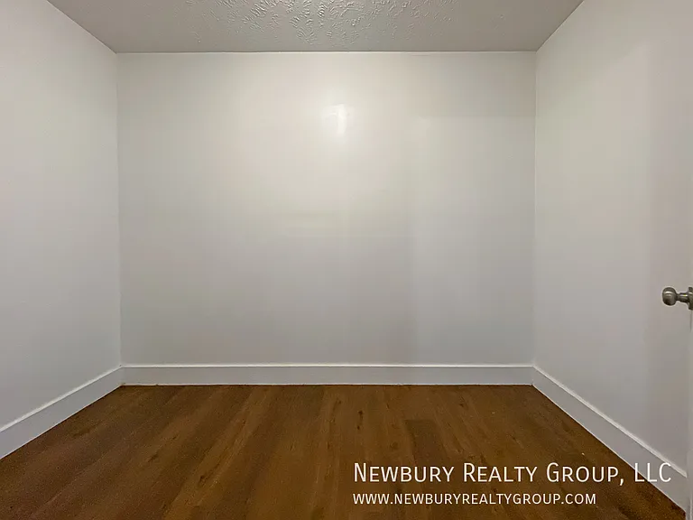 147 Banksville Pl — Photo 44