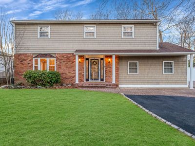 224 Vanderbilt Boulevard, Oakdale, NY, 11769