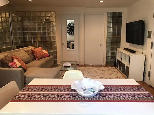 Rented by Keller Williams NYC | media 24