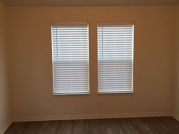 3rd image of 1130 Punta Gorda St Spc 1