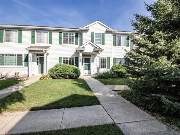 2306 Reflections Dr, Aurora, IL 60502