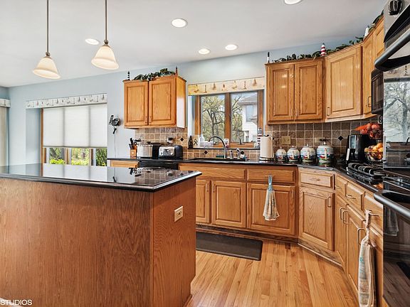 4th image of 24615 S Blackhawk Dr