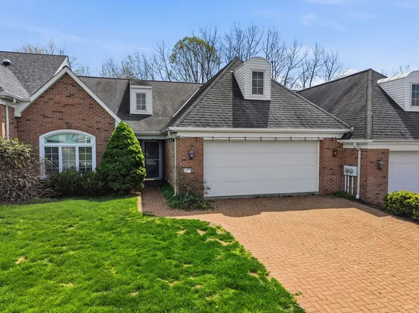 327 Hidden Falls Ct, Pittsburgh, PA 15238