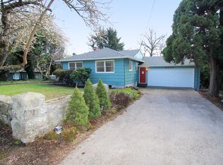 5221 SW Dosch Rd, Portland, OR 97239