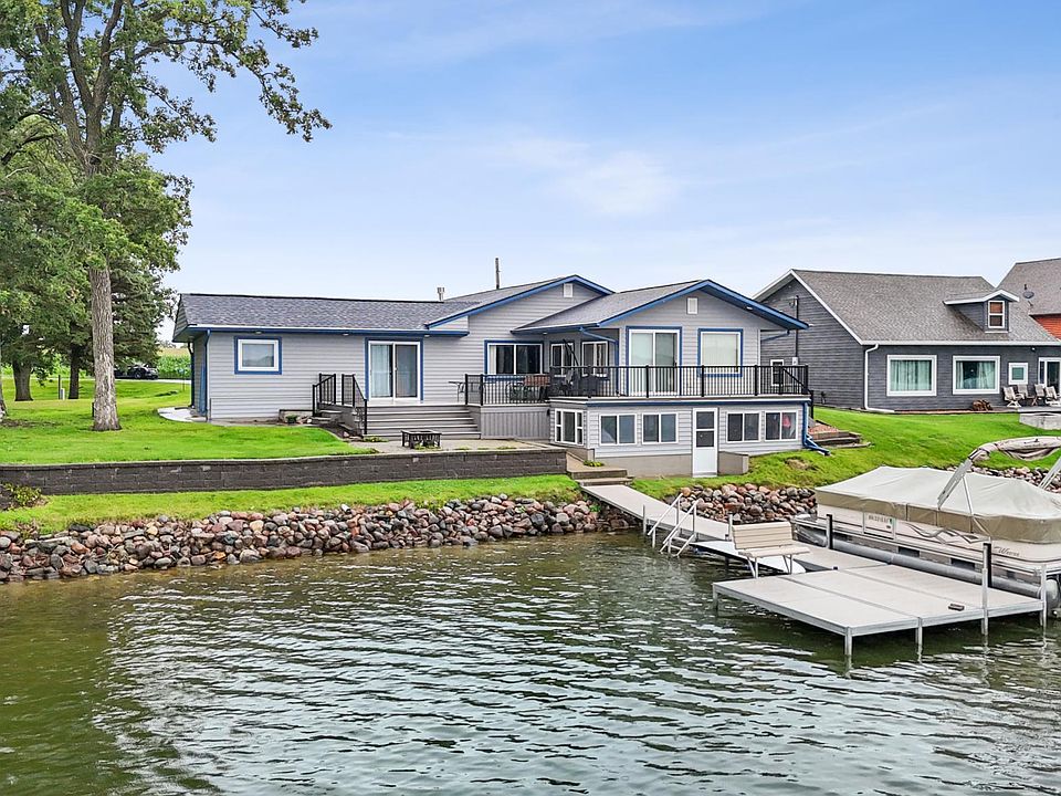 1st image of 43951 Percheron Loop