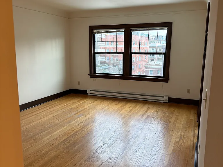 The St. Ingbert Apartments — Photo 16