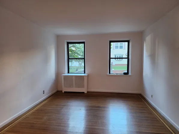 77-20 Austin St #1G, Forest Hills, NY 11375