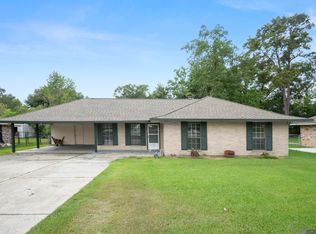 1115 Hatchell Ln, Denham Springs, LA 70726