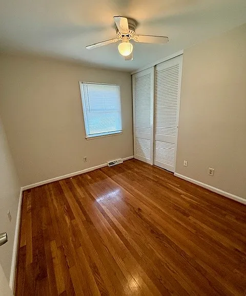 5707 Friendswood Dr — Photo 5