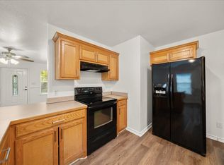 404 W Day St, Denison, TX 75020