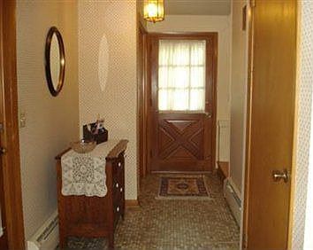 2nd image of 1710 Park Ave