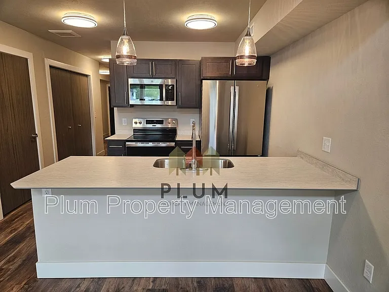 425 Michigan Ave #106 — Photo 12