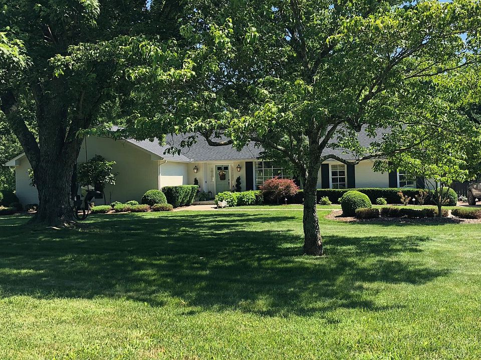 1st image of 1106 Holly Hill Dr