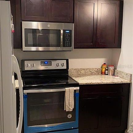 4th image of 4572 Commander Dr APT 1221