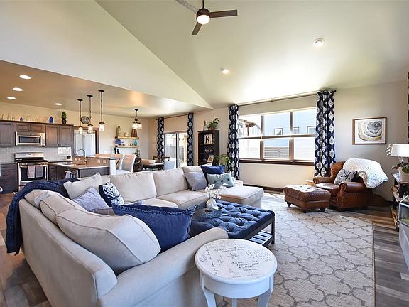 4th image of 2994 Tschache Ln