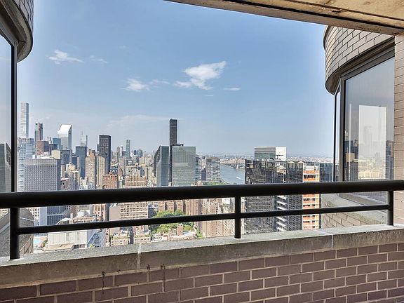 5th image of 330 E 38th St APT 56E
