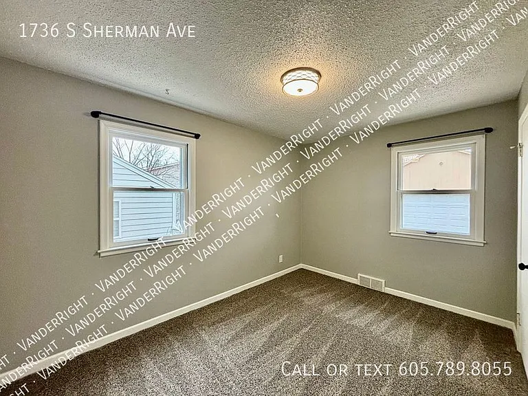 1736 S Sherman Ave — Photo 7
