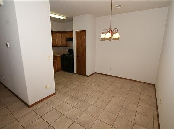 3rd image of 643 Welston Cir #645