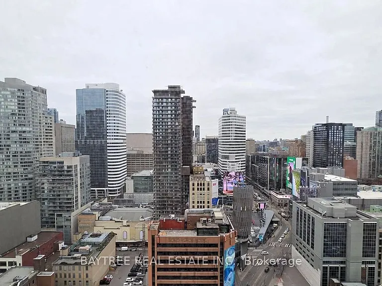 252 Church St #3002 — Photo 6