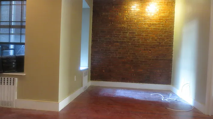 Rented by Bohemia Realty Group | media 14