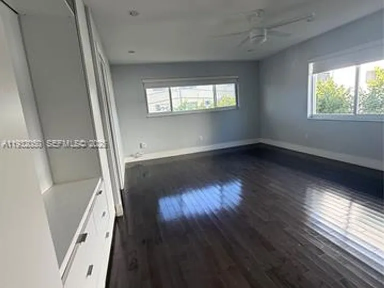 1975 Sans Souci Blvd #Townhouse 0 — Photo 5