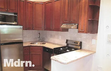 Rented by Mdrn Residential