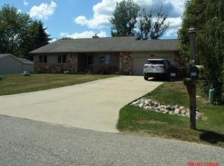 1604 Manchester Way, Gladwin, MI 48624
