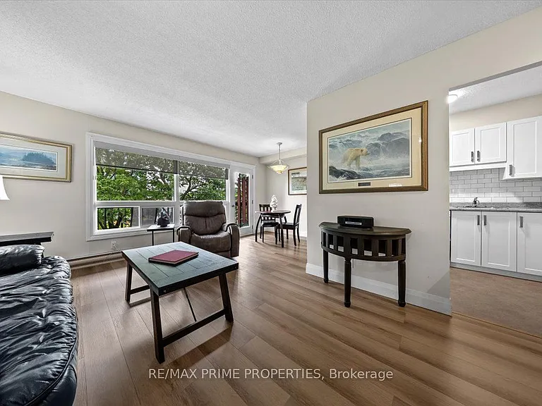 158 McArthur Ave #209 — Photo 10