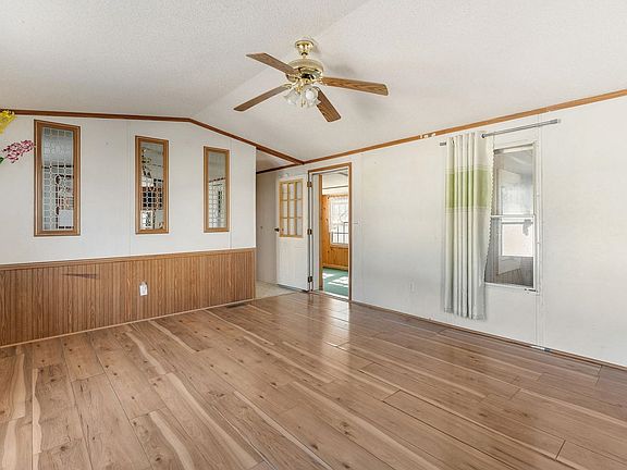 4th image of 103 Fourth Street