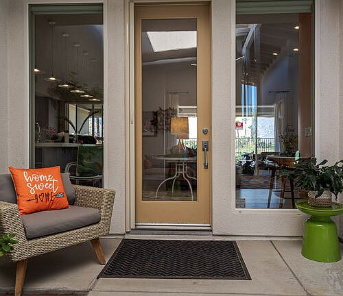 5th image of 529 Soriano Way