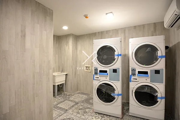 Rented by Yaffa Realty LLC | media 105