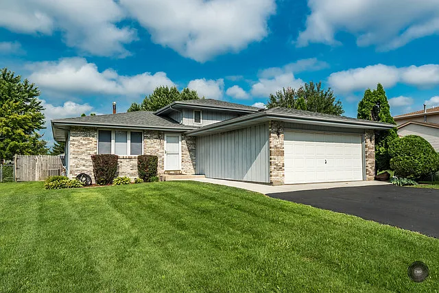 791 Pine Trl photo 1