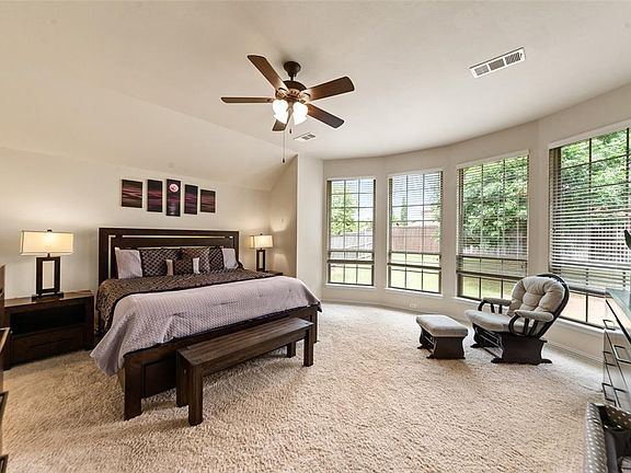 2nd image of 3412 Beaver Creek Ln
