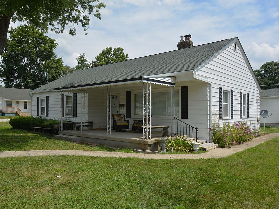 1st image of 427 Raines St