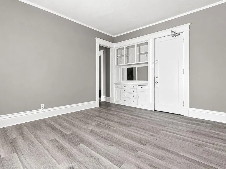 2401 Harriet Ave S #3 — Photo 7