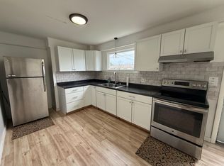 596 Highland Ave APT 1, Waterbury, CT 06708
