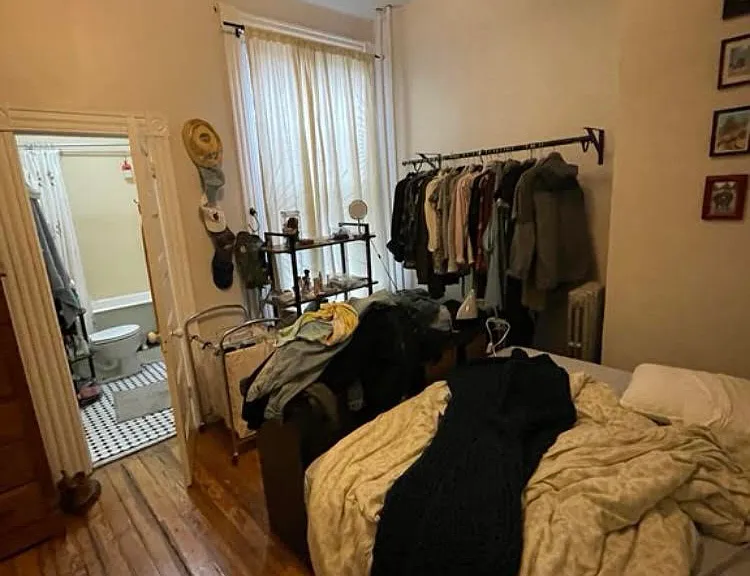 2825 Saint Paul St #1B — Photo 6